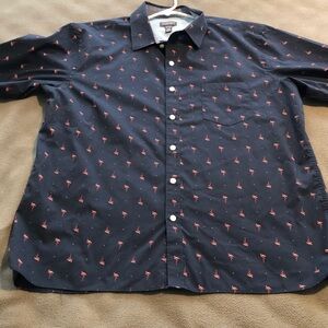 Van Heusen Never Tuck Blue w Pink Flamingos adult XL Short Sleeve Button Shirt